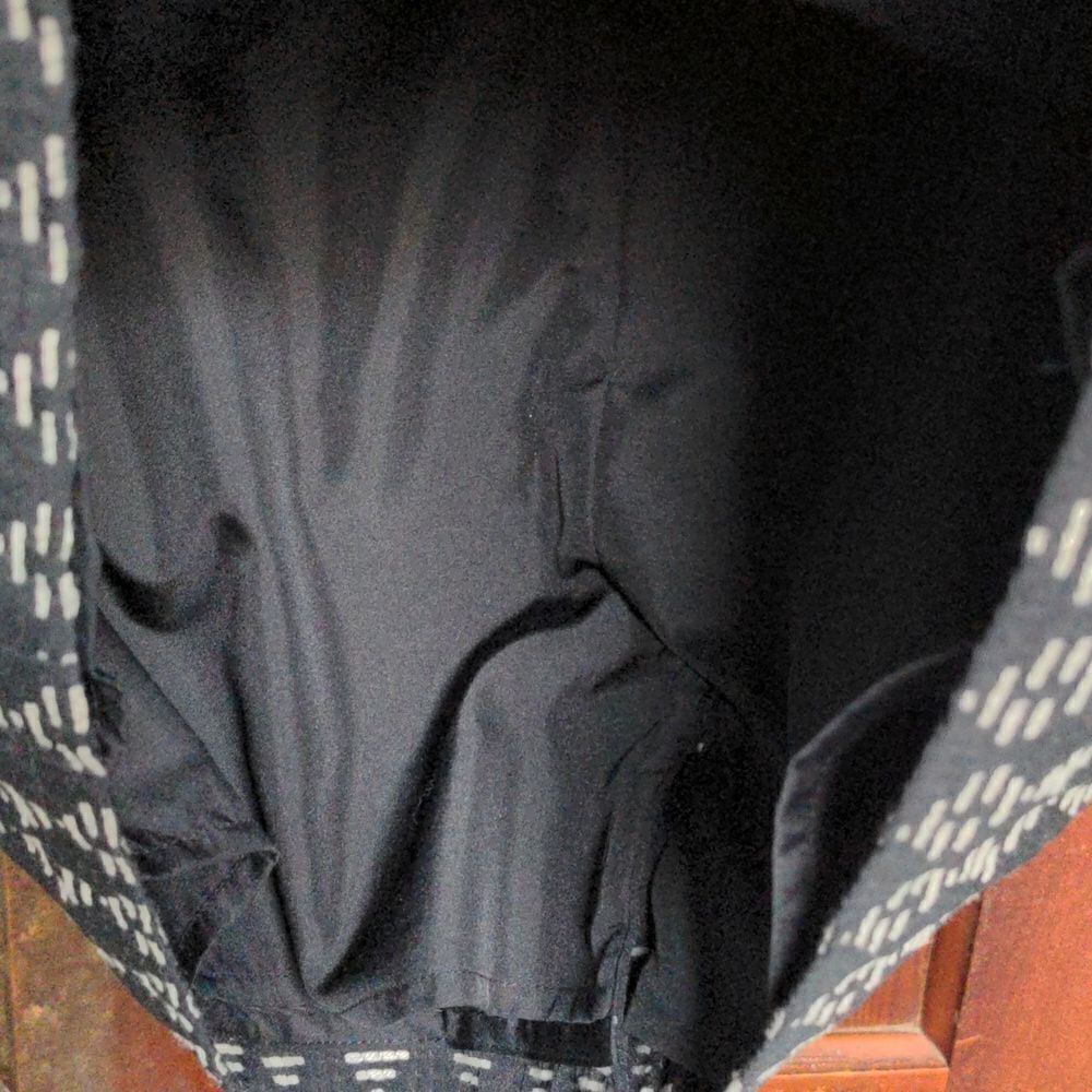 Coldwater Creek Black + White Diamond Motif Midi Pencil Skirt Sz 8 - Picture 6 of 8